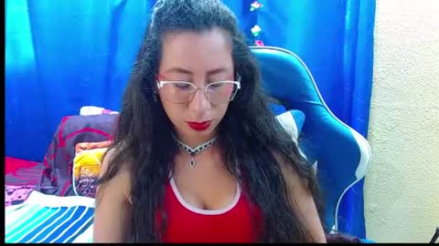 Snapshot of gia_leinn chatting on July 2026 04:13:01 PM Gia online show from July 2026 04:13:01 PM