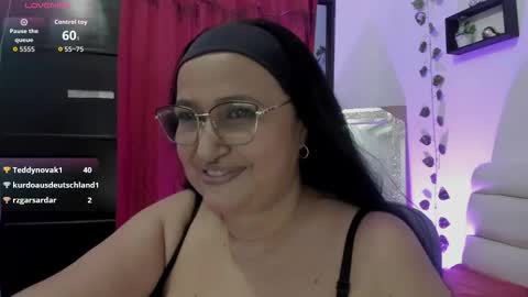 nahomi online show from September 2025 12:58:02 AM