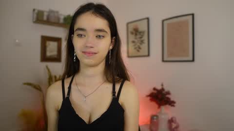Gia Paige18 online show from February 2026 07:43:01 PM