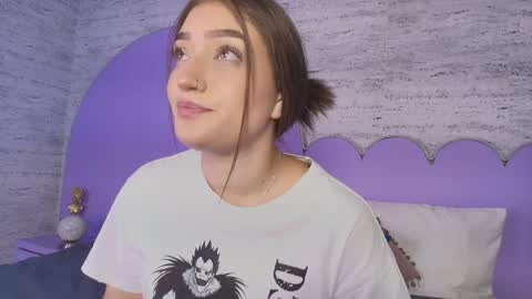 Gia online show from April 2026 07:40:02 PM