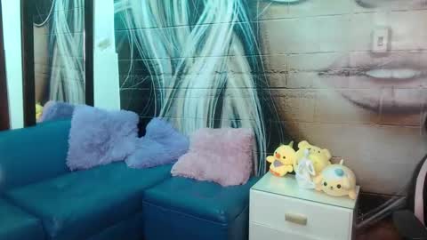 giaa rossi online show from November 2025 02:27:01 PM