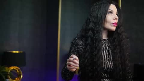  Gia  online show from January 2026 09:31:01 PM