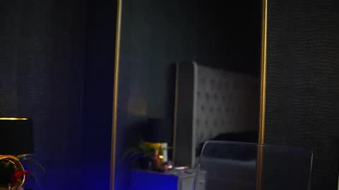  Gia  online show from March 2026 12:17:01 AM