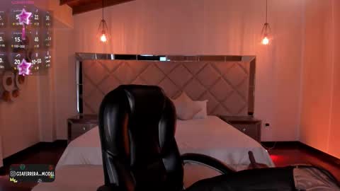 Gia Ferrera online show from September 2025 07:15:02 PM