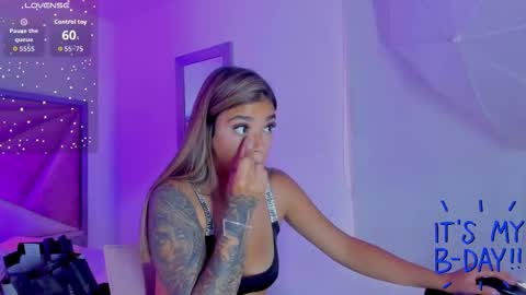 Gia  online show from February 2026 07:03:02 PM