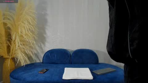 Snapshot of gian_rossii chatting on June 2026 02:08:02 PM GIAN online show from June 2026 02:08:02 PM