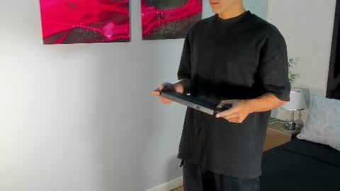 Snapshot of gian_rossii chatting on June 2026 11:10:01 AM GIAN online show from June 2026 11:10:01 AM