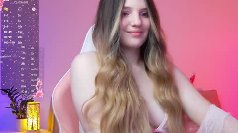Snapshot of giannagem chatting on February 2025 12:11:01 AM Roxy online show from February 2025 12:11:01 AM
