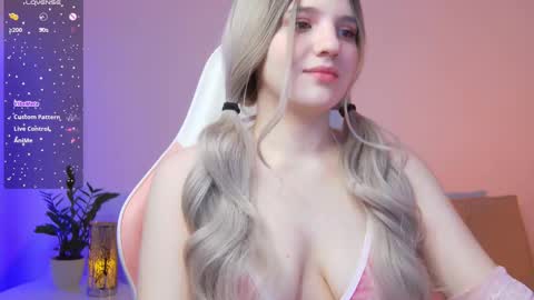 Snapshot of giannagem chatting on March 2025 12:09:02 AM Roxy online show from March 2025 12:09:02 AM