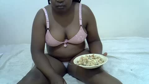 Giannah online show from February 2025 07:55:01 AM