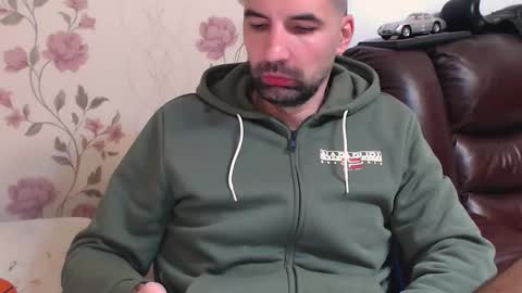 Gianni online show from April 2026 07:14:01 PM