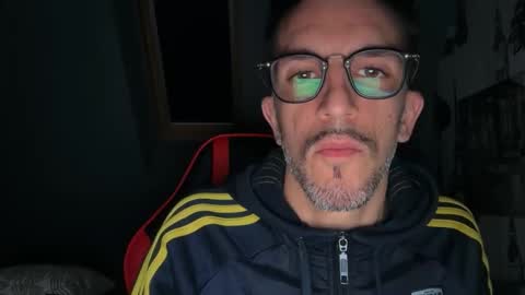 Gigi online show from November 2025 01:50:02 AM