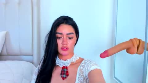 Snapshot of gigi_wilden chatting on April 2026 01:41:01 PM gigi wilden online show from April 2026 01:41:01 PM