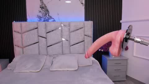 Gigi Doll online show from January 2026 11:15:02 AM