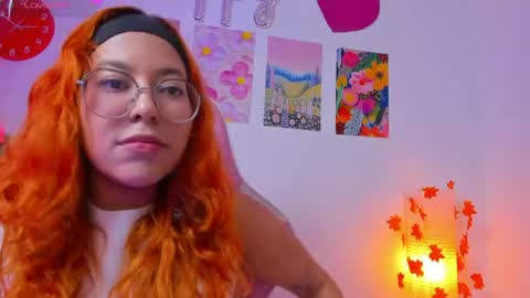 Snapshot of gigimooon chatting on May 2026 08:48:02 PM gigimooon online show from May 2026 08:48:02 PM