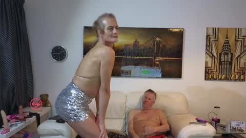 Snapshot of gigindave chatting on December 2024 10:12:01 PM Gigi and Dave online show from December 2024 10:12:01 PM