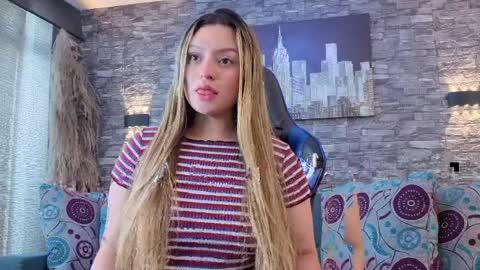 Snapshot of giigii_hadidd chatting on April 2026 08:02:01 PM Giigii Hadid online show from April 2026 08:02:01 PM