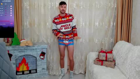 gilbertogonzales online show from December 2024 06:44:01 AM