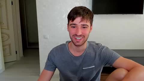 gilbertogonzales online show from March 2025 11:36:02 AM