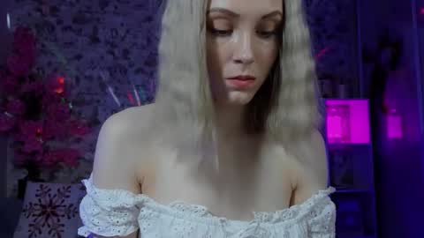 Gina online show from April 2026 01:14:02 AM