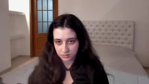 Kate online show from January 2025 04:13:02 PM