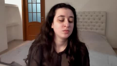 Kate online show from January 2025 09:29:02 AM