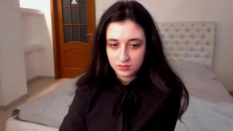 Kate online show from January 2025 12:13:01 PM