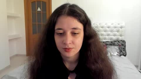 Kate online show from November 2025 09:21:02 AM