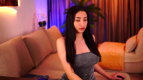 Gina online show from February 2025 07:14:02 PM