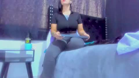 Miss online show from October 2025 07:14:01 PM