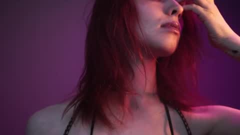 Snapshot of ginger_hugs chatting on June 2026 10:10:02 PM im expecting 350 thumbs up on my altar online show from June 2026 10:10:02 PM