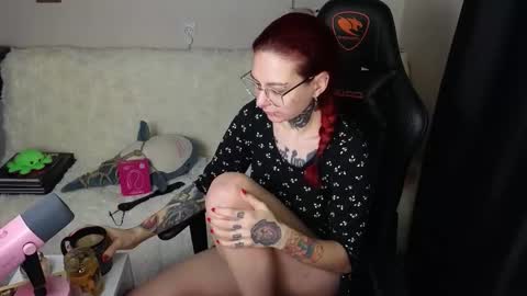 Snapshot of ginger_stay chatting on November 2025 05:06:01 AM Ginger online show from November 2025 05:06:01 AM