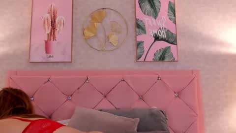 Snapshot of ginger_violetta chatting on January 2025 07:34:01 PM Ginger online show from January 2025 07:34:01 PM