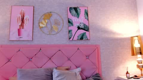 Snapshot of ginger_violetta chatting on February 2025 10:39:01 PM Ginger online show from February 2025 10:39:01 PM