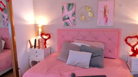 Snapshot of ginger_violetta chatting on February 2025 07:54:02 PM Ginger online show from February 2025 07:54:02 PM