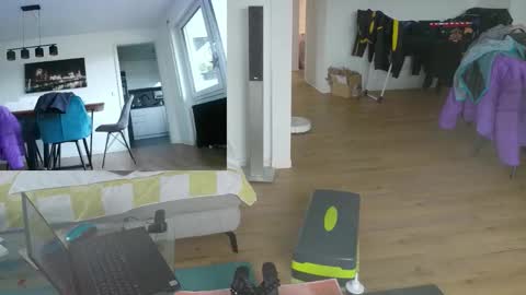 GingerPink online show from November 2025 10:21:01 AM