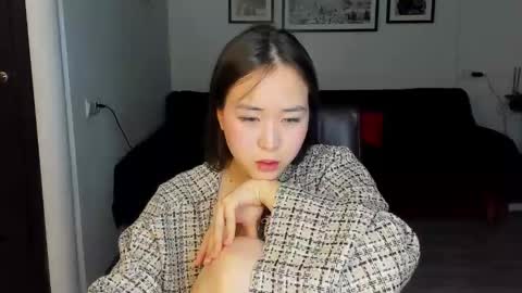 Ginny online show from February 2025 10:42:02 PM