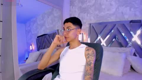 Gio Carangi online show from February 2026 03:37:02 AM