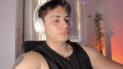 Snapshot of gio_russo chatting on June 2026 08:25:02 PM GioRusso online show from June 2026 08:25:02 PM