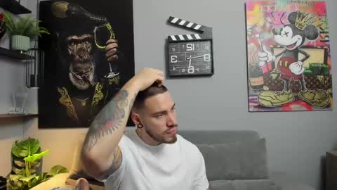 Giorgio leone online show from February 2025 12:30:01 AM