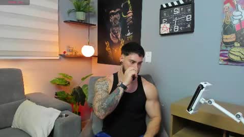Snapshot of giorgio_leone2 chatting on June 2026 11:14:02 PM Giorgio leone online show from June 2026 11:14:02 PM