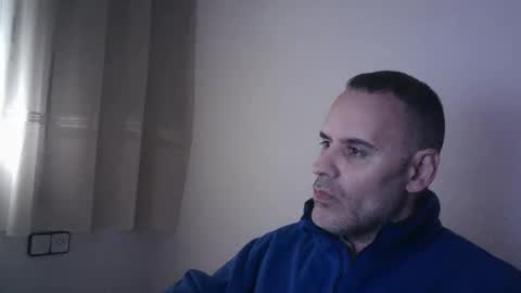 Snapshot of gioshadow chatting on January 2025 01:10:02 PM gioshadow online show from January 2025 01:10:02 PM