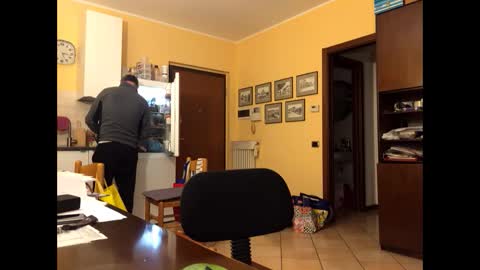 Snapshot of giovanni_1964 chatting on April 2026 03:17:01 PM giovanni_1964 online show from April 2026 03:17:01 PM