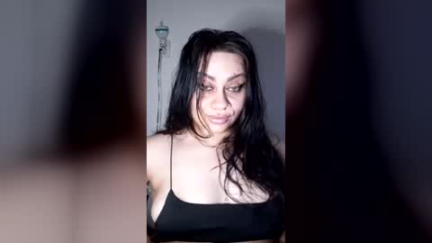 gipsygiulia online show from June 2026 11:13:02 PM