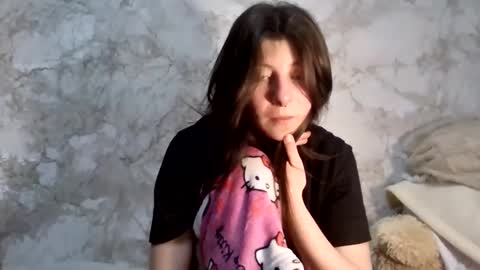 girl_cute007 online show from March 2026 10:05:02 PM