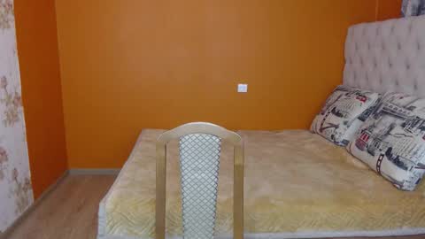 Katia online show from November 2025 01:44:01 PM