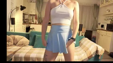 Snapshot of girlfrend10 chatting on December 2025 03:52:01 PM Girlfriend online show from December 2025 03:52:01 PM