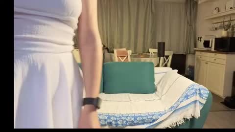 Snapshot of girlfrend10 chatting on January 2026 03:28:01 PM Girlfriend online show from January 2026 03:28:01 PM