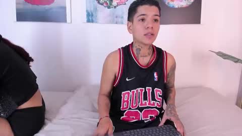 girls_inlove online show from November 2025 12:28:02 PM