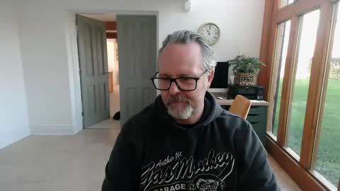 girlsandbikes online show from January 2025 10:59:01 AM